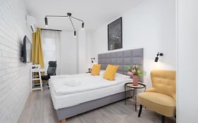 Studio Miodowa Krakow Kazimierz By Renters